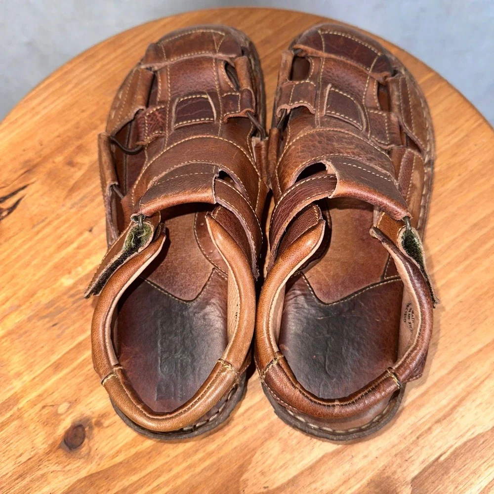 Born Fisherman Sandals Mens 8 Brown Good Leather Caged M6504 Hook Loop Strap